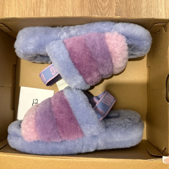 Fluffy Ugg Slippers - Picture 3 of 3